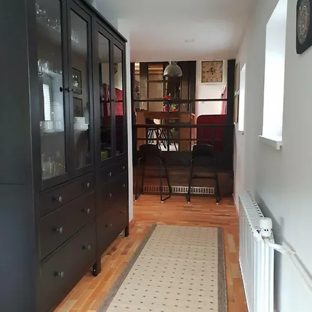 House Red Deer * Preddvor